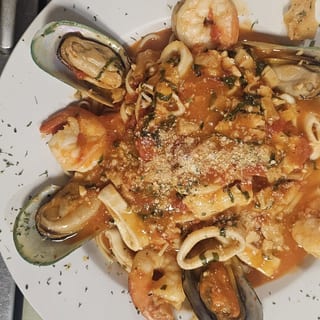 Zuppa Di Pesce